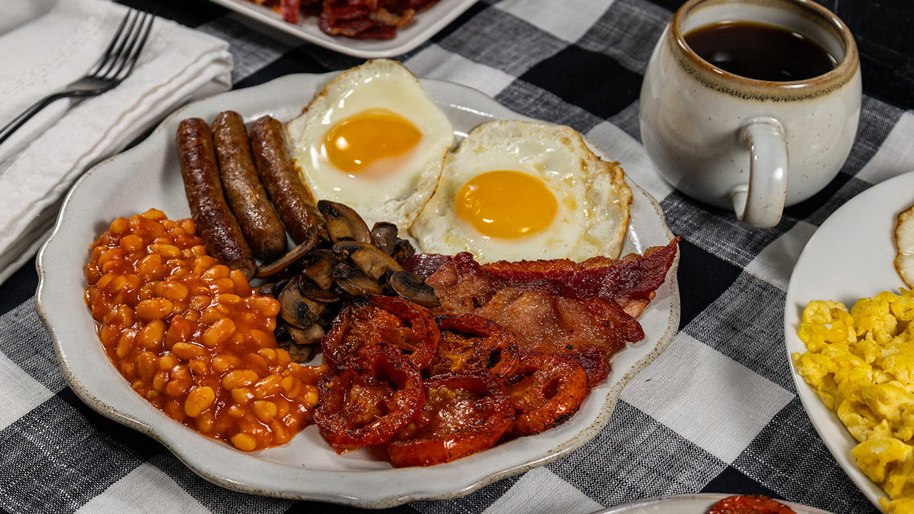 Full halal English breakfast eggs sausage tomatoes mushrooms for high protein 40g morning